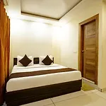 Hotel Sana